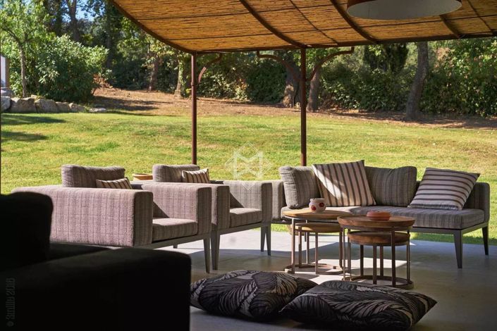 Image No.8-4 Bed House for sale