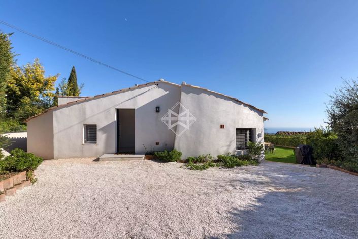 Image No.15-3 Bed House for sale