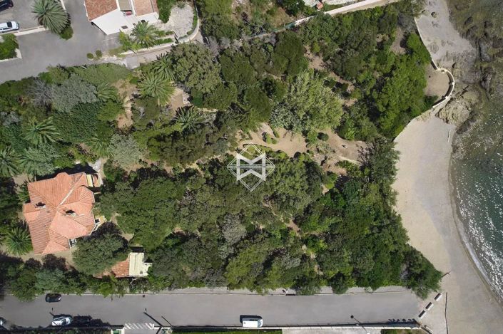 Image No.2-5 Bed House for sale