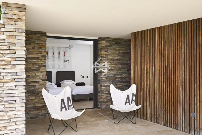 Image No.13-7 Bed House for sale