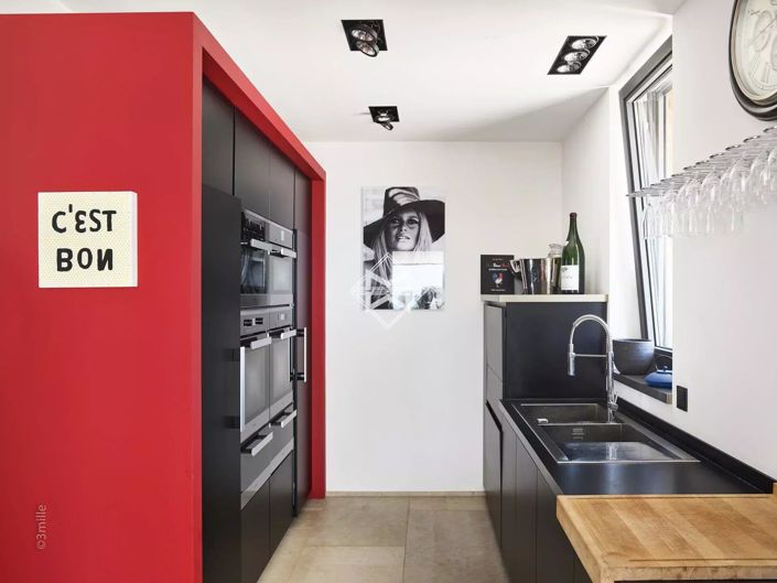 Image No.7-7 Bed House for sale