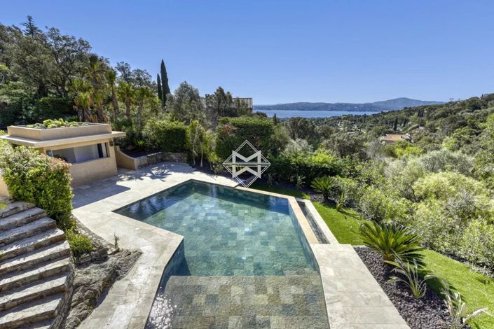 Image No.2-5 Bed House for sale