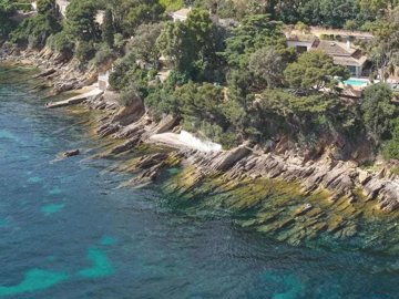 1 - Le Lavandou, House