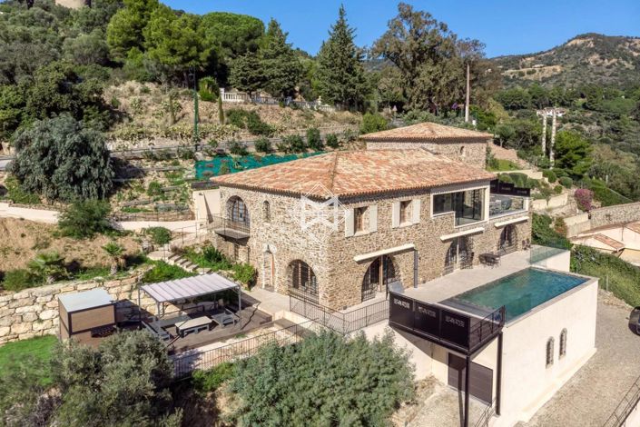 Image No.3-Maison de 6 chambres à vendre à Bormes-les-Mimosas