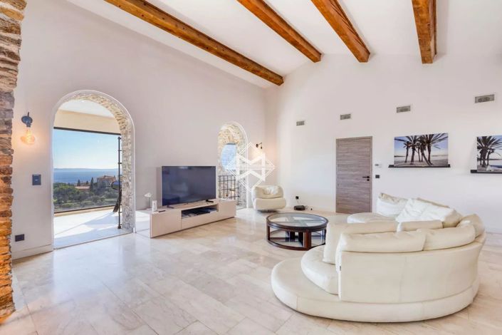 Image No.5-Maison de 6 chambres à vendre à Bormes-les-Mimosas