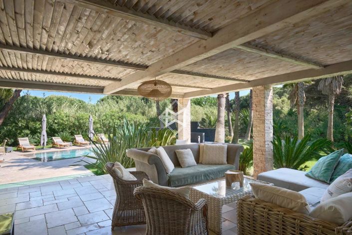 Image No.6-5 Bed House for sale