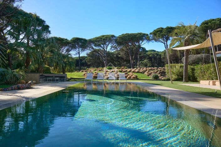 Image No.3-6 Bed House for sale