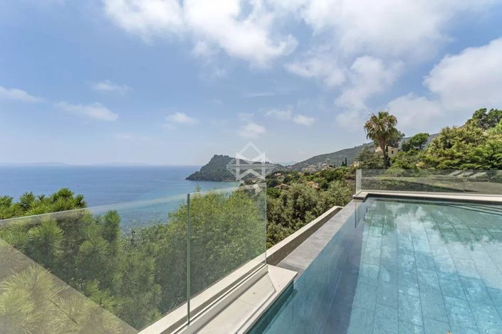 Image No.5-4 Bed House for sale