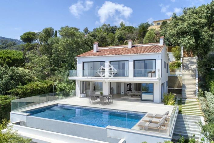 Image No.6-Maison de 4 chambres à vendre à Rayol-Canadel-sur-Mer