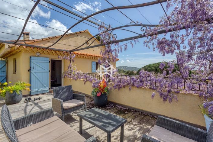 Image No.19-Maison de 9 chambres à vendre à Le Lavandou