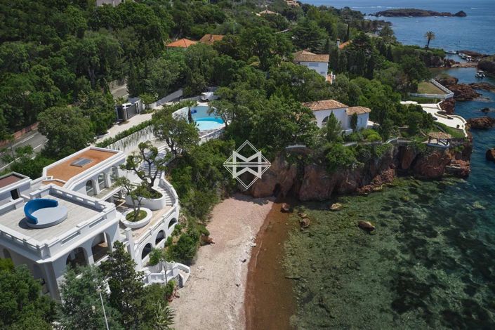 Image No.3-5 Bed House for sale