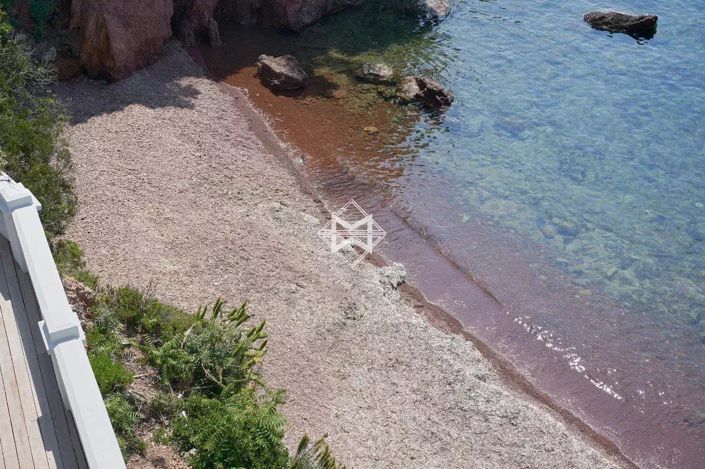 Image No.5-5 Bed House for sale