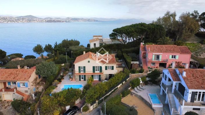 Image No.3-Maison de 4 chambres à vendre à Saint-Tropez