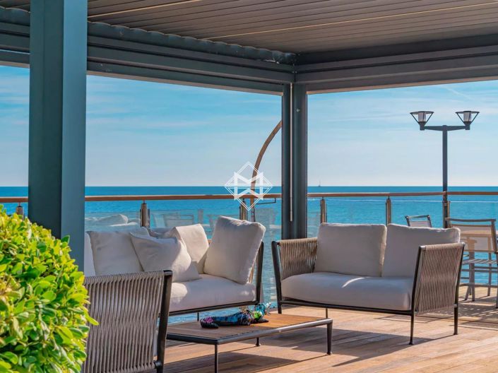 Image No.17-3 Bed House for sale