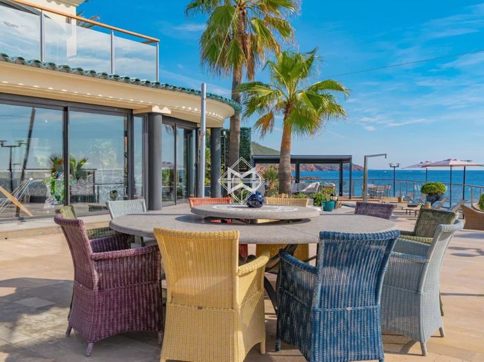 Image No.5-3 Bed House for sale