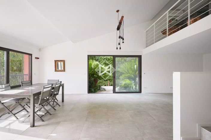 Image No.11-Maison de 9 chambres à vendre à Théoule-sur-Mer