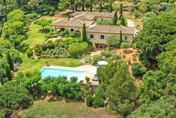 Image No.4-6 Bed House for sale