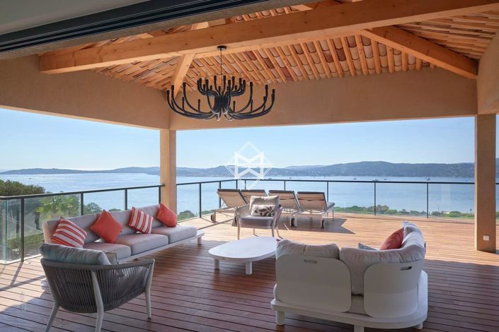 Image No.7-Maison de 5 chambres à vendre à Grimaud