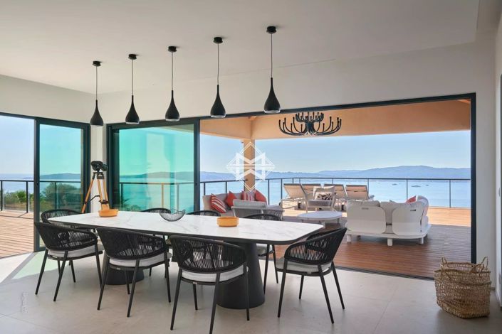 Image No.9-Maison de 5 chambres à vendre à Grimaud