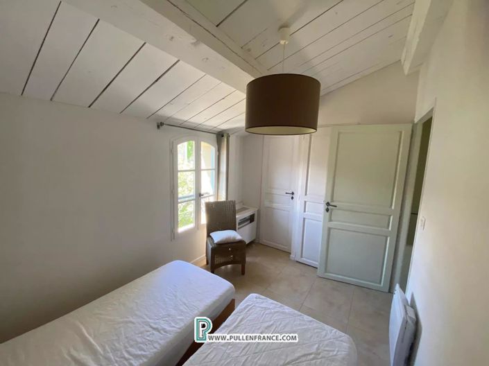 Image No.8-House for sale