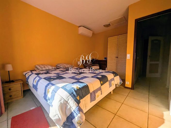 Image No.9-4 Bed House for sale