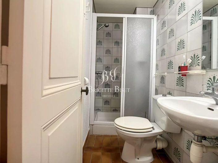 Image No.14-3 Bed House for sale