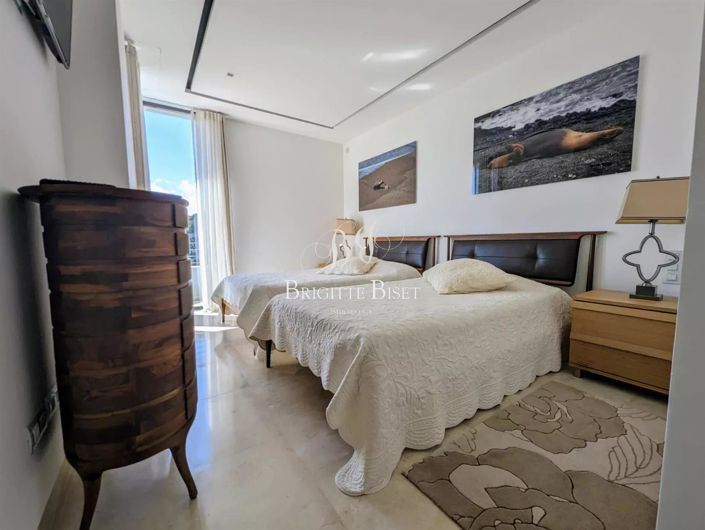 Image No.16-5 Bed Apartment for sale