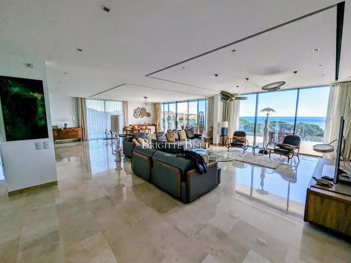 Image No.9-5 Bed Apartment for sale