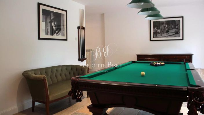 Image No.8-4 Bed House for sale