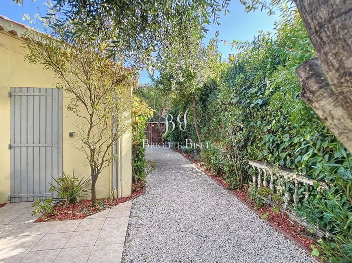 Image No.4-3 Bed House for sale