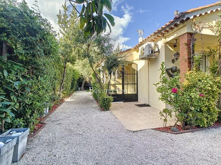 Image No.5-3 Bed House for sale