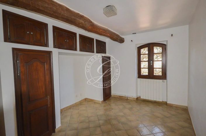 Image No.10-4 Bed House for sale