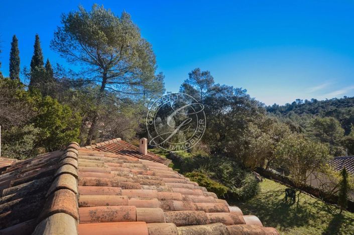 Image No.12-4 Bed House for sale