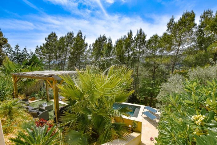 Image No.11-Maison de 5 chambres à vendre à Taradeau