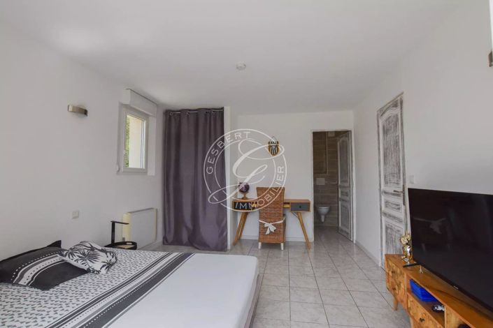 Image No.21-Maison de 5 chambres à vendre à Taradeau