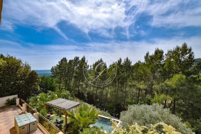 Image No.5-Maison de 5 chambres à vendre à Taradeau