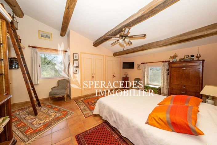 Image No.11-5 Bed House for sale