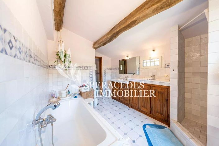 Image No.15-5 Bed House for sale