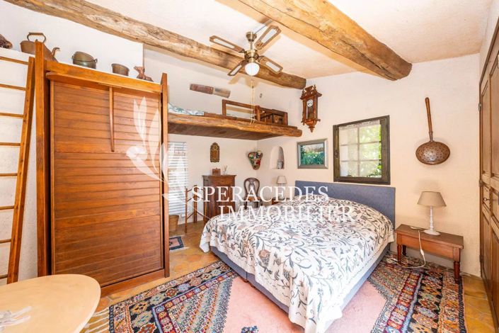 Image No.21-5 Bed House for sale