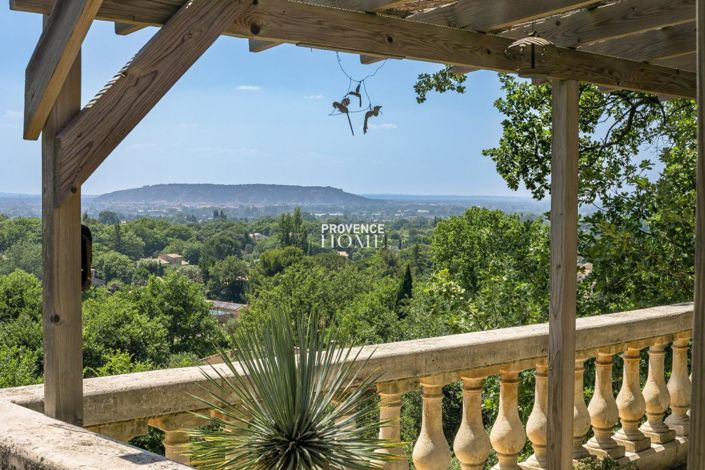 Image No.11-6 Bed House for sale