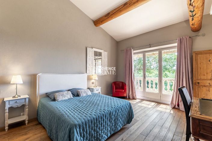 Image No.7-6 Bed House for sale