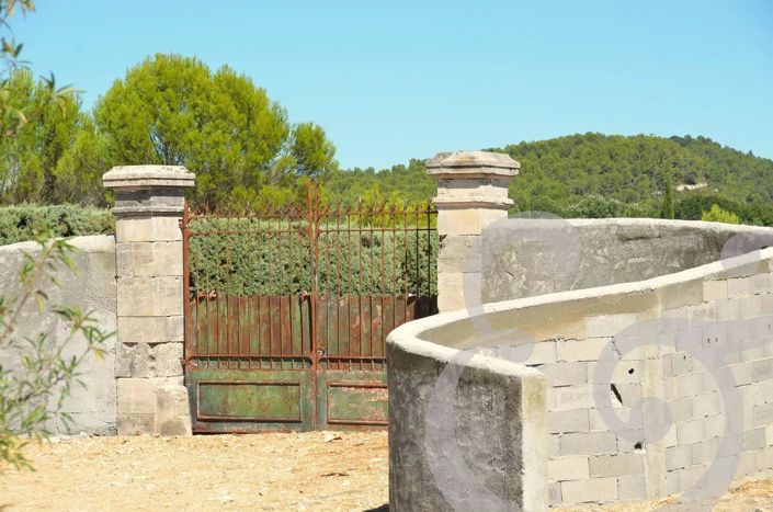 Image No.2-5 Bed House for sale