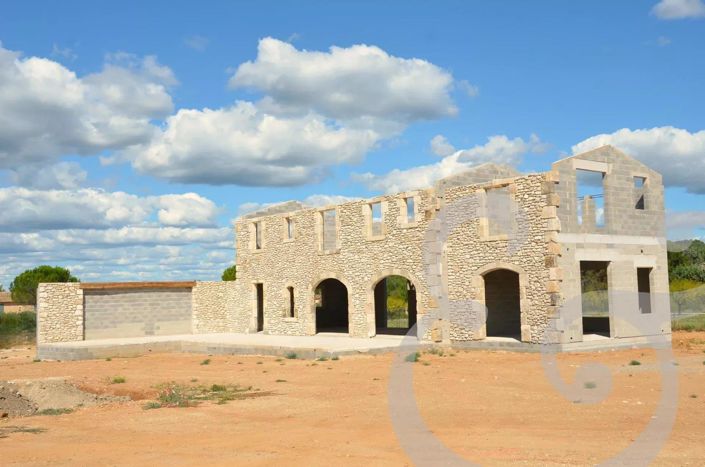 Image No.5-5 Bed House for sale