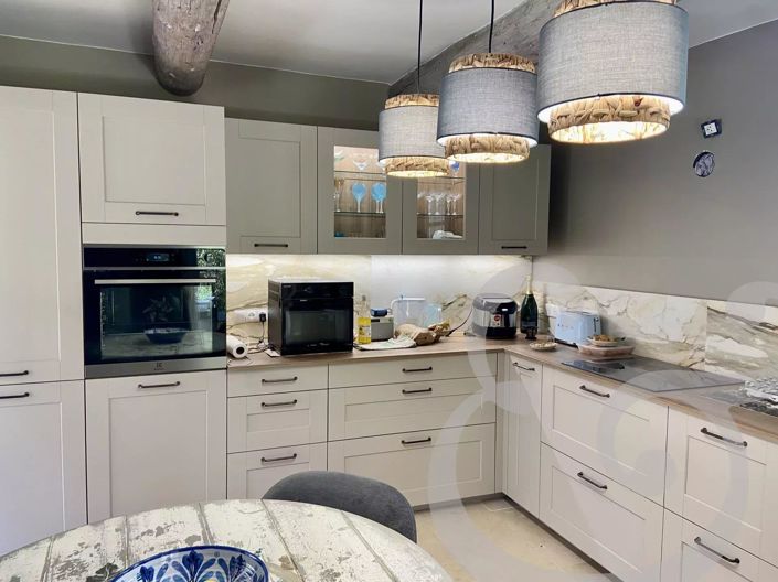 Image No.10-4 Bed House for sale