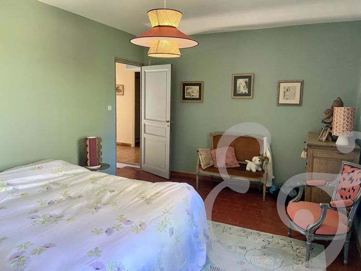 Image No.15-4 Bed House for sale