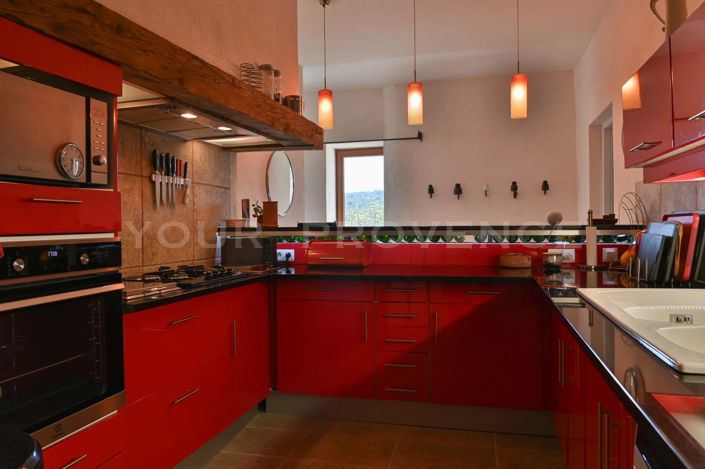 Image No.11-3 Bed House for sale