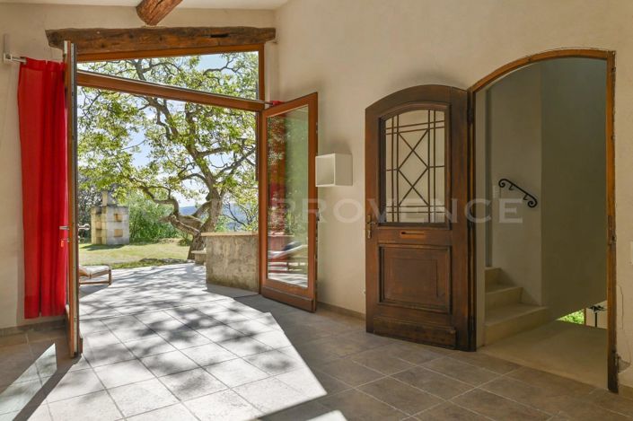 Image No.6-3 Bed House for sale