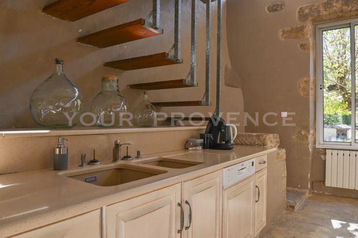 Image No.12-6 Bed House for sale