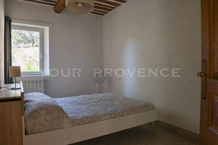 Image No.18-6 Bed House for sale