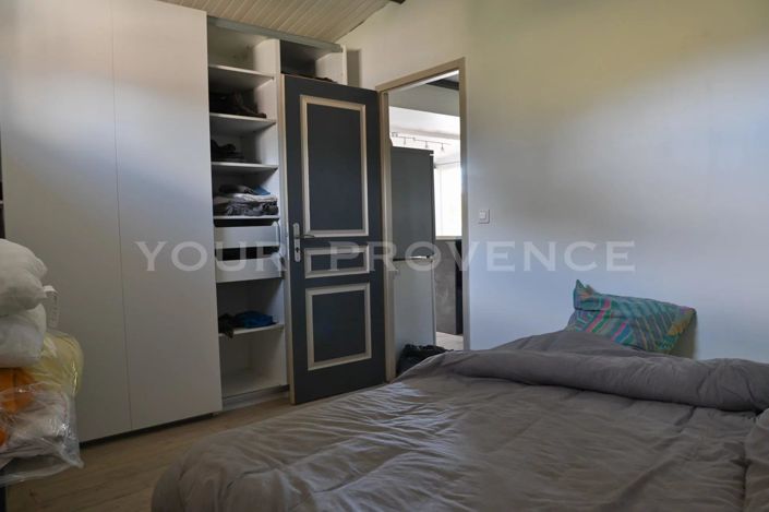 Image No.19-6 Bed House for sale